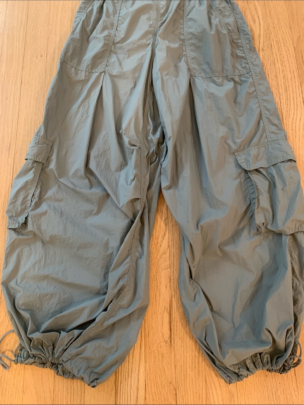 Daily Practice Anthropologie Parachute Baggy Cargo Pants Light Green Small - Picture 4 of 8